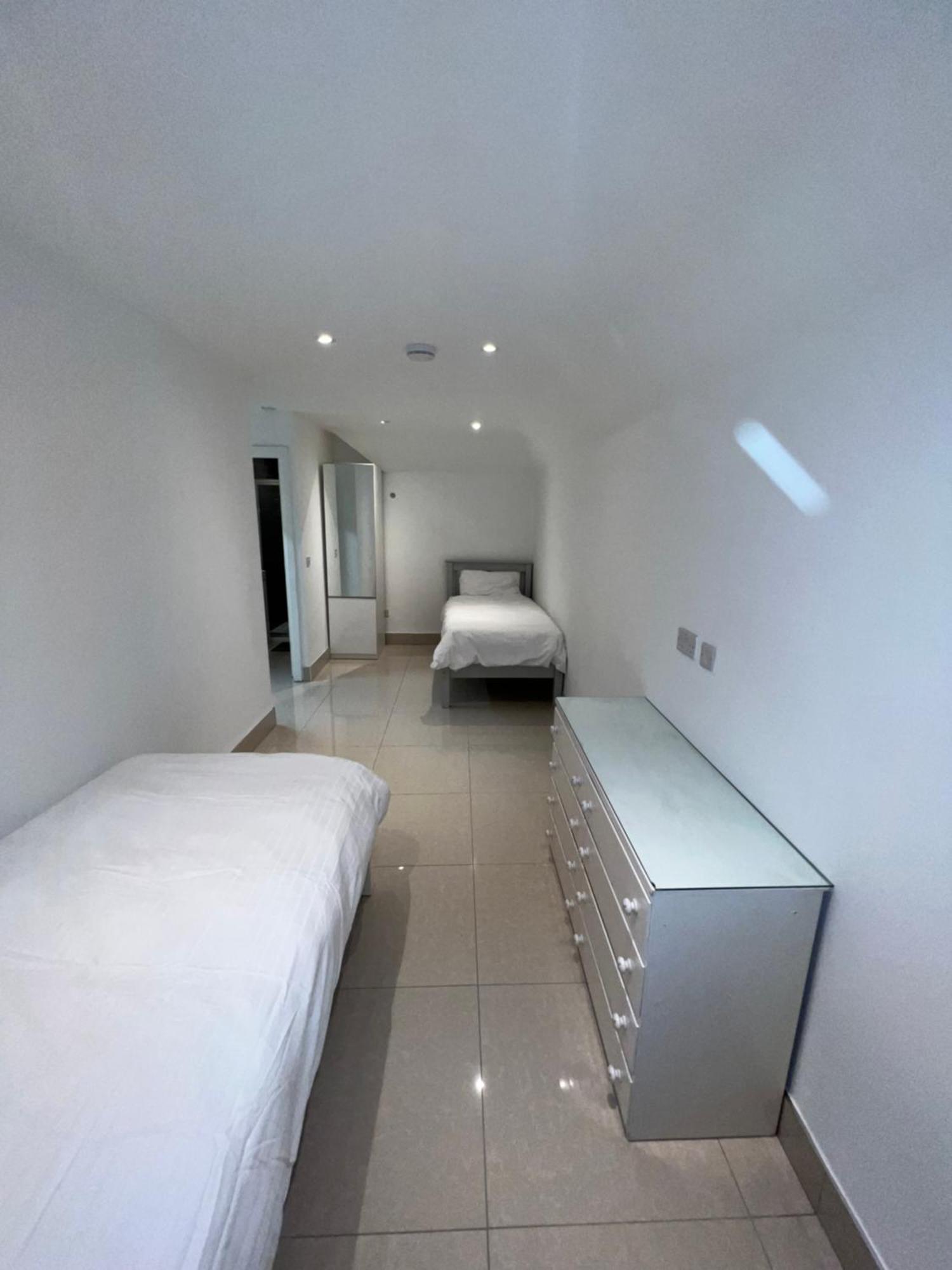 Lovely Dublin Home - Just 15 Mins To City Centre מראה חיצוני תמונה