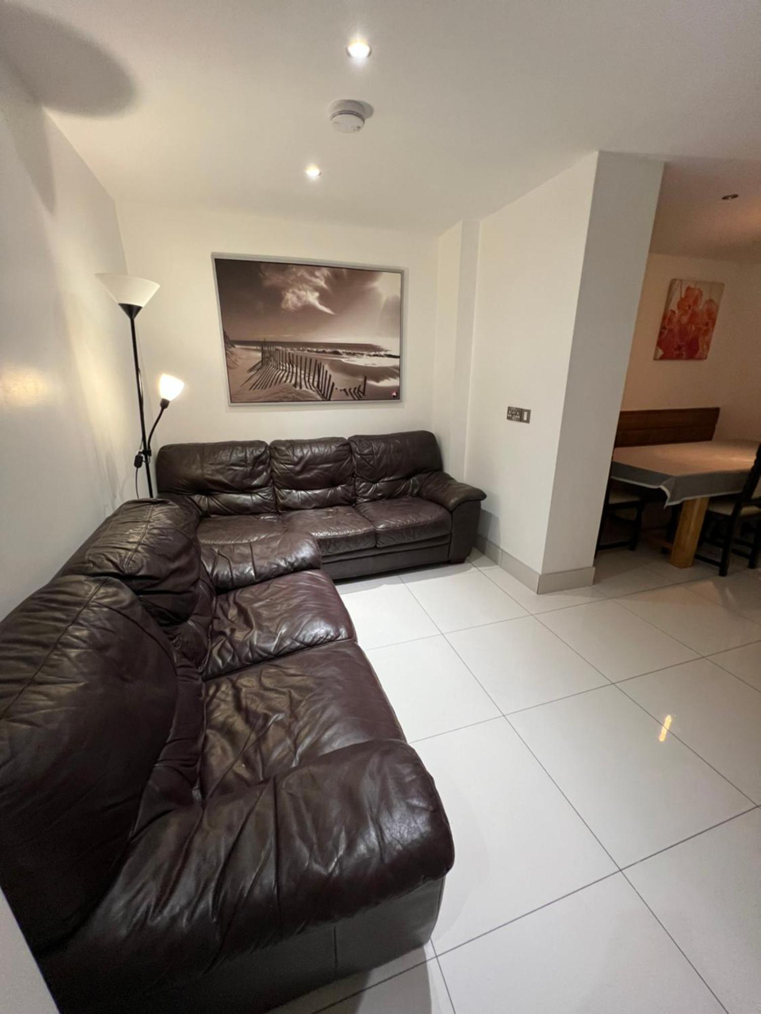 Lovely Dublin Home - Just 15 Mins To City Centre מראה חיצוני תמונה